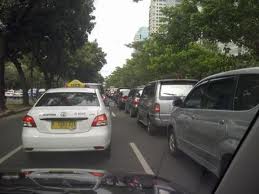  PUTUSAN MK:  Lalu Lintas Sejumlah Ruas Jalan Dialihkan